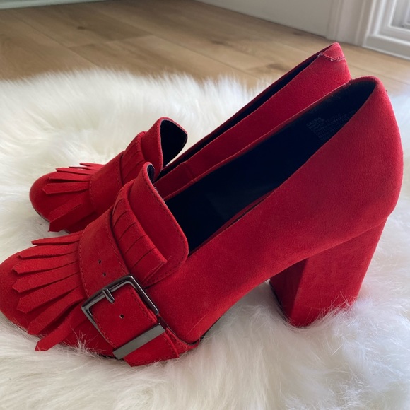 Kenneth Cole Reaction Shoes - Kenneth Cole Reaction Red Loafer Heels size 6